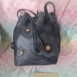 EUC The Sak Indigo bucket